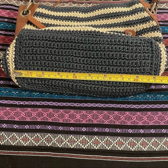 The Sak Indio Hand-crocheted striped woven bag cream navy leather shoulder bag - Picture 6 of 12